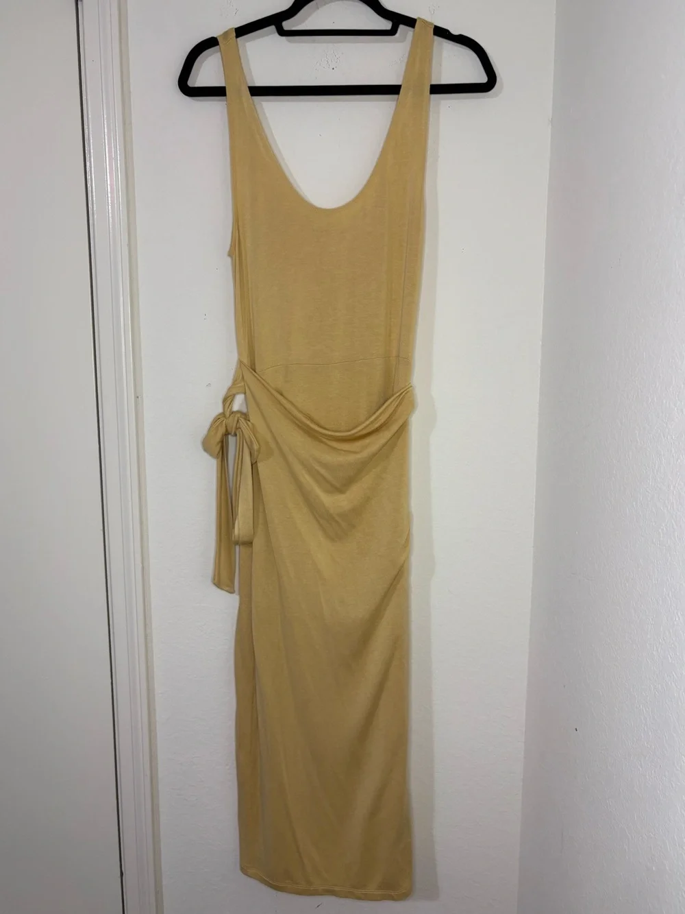 Vince Yellow Scoop Neck Camisole Wrap Dress Rayon size Small